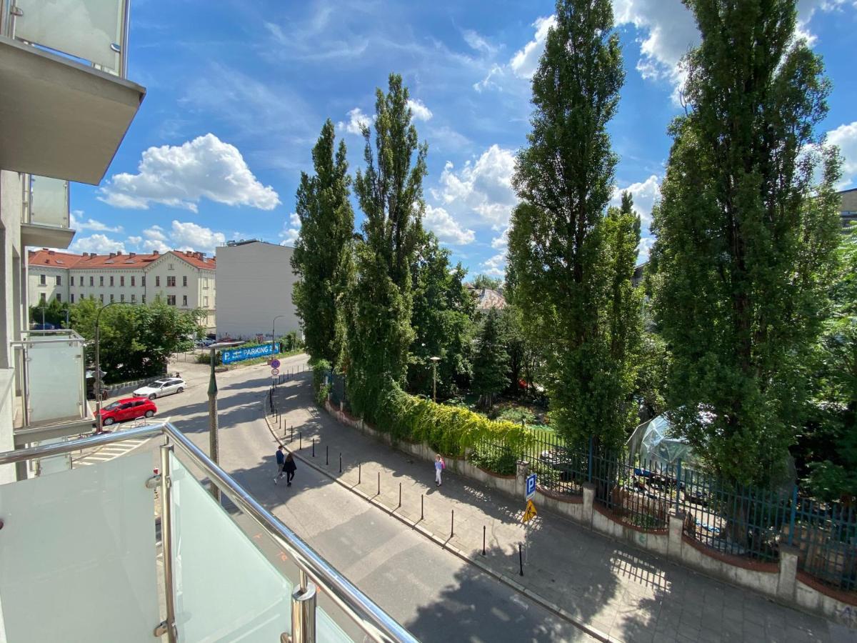 Polka Apartment Красков Екстериор снимка