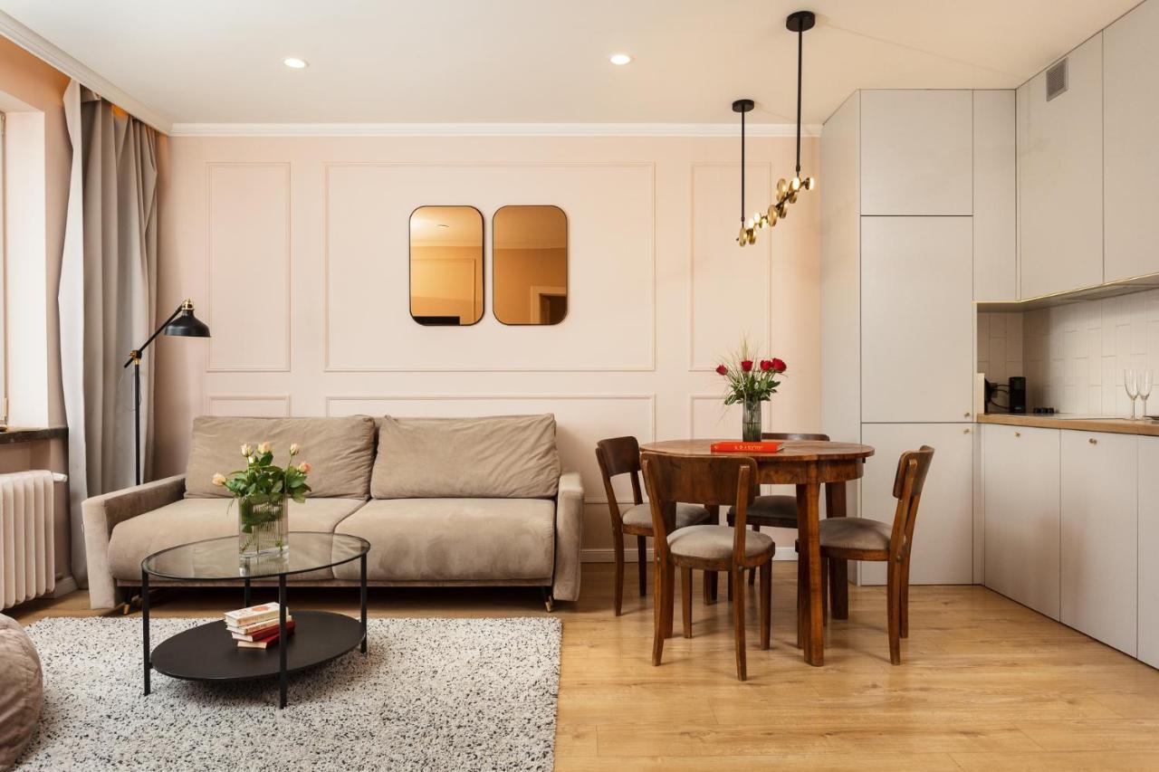 Polka Apartment Красков Екстериор снимка
