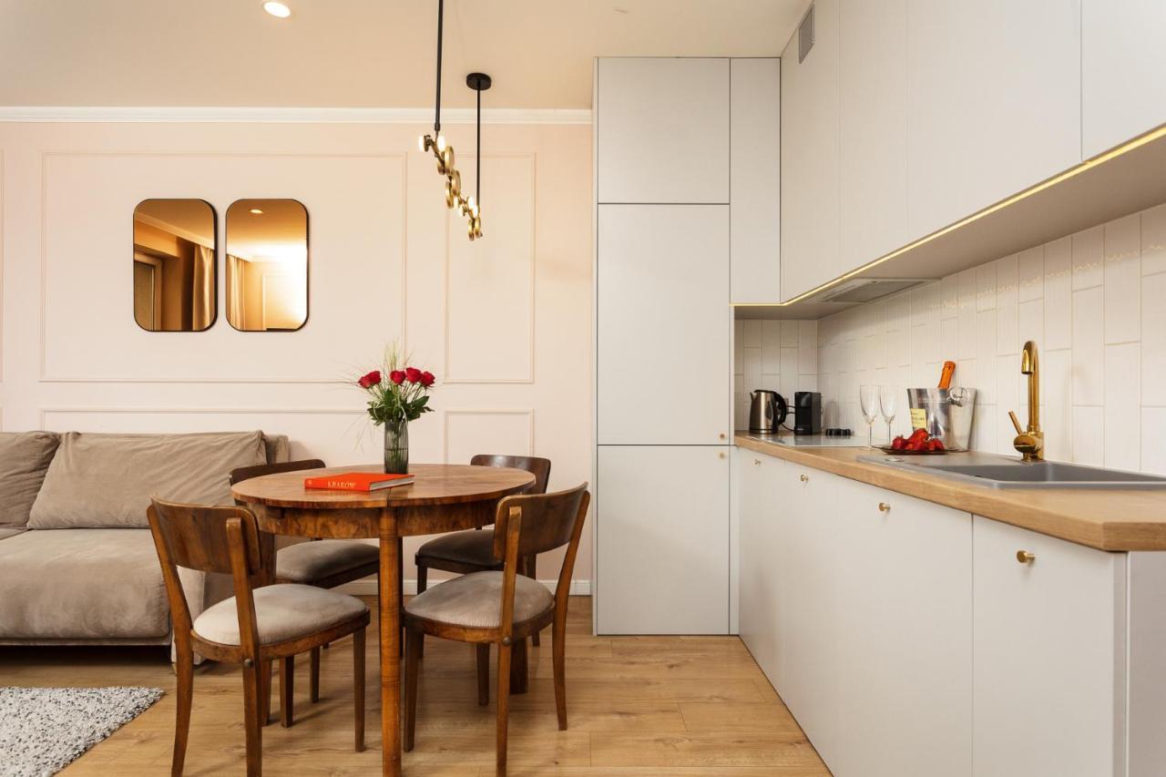 Polka Apartment Красков Екстериор снимка