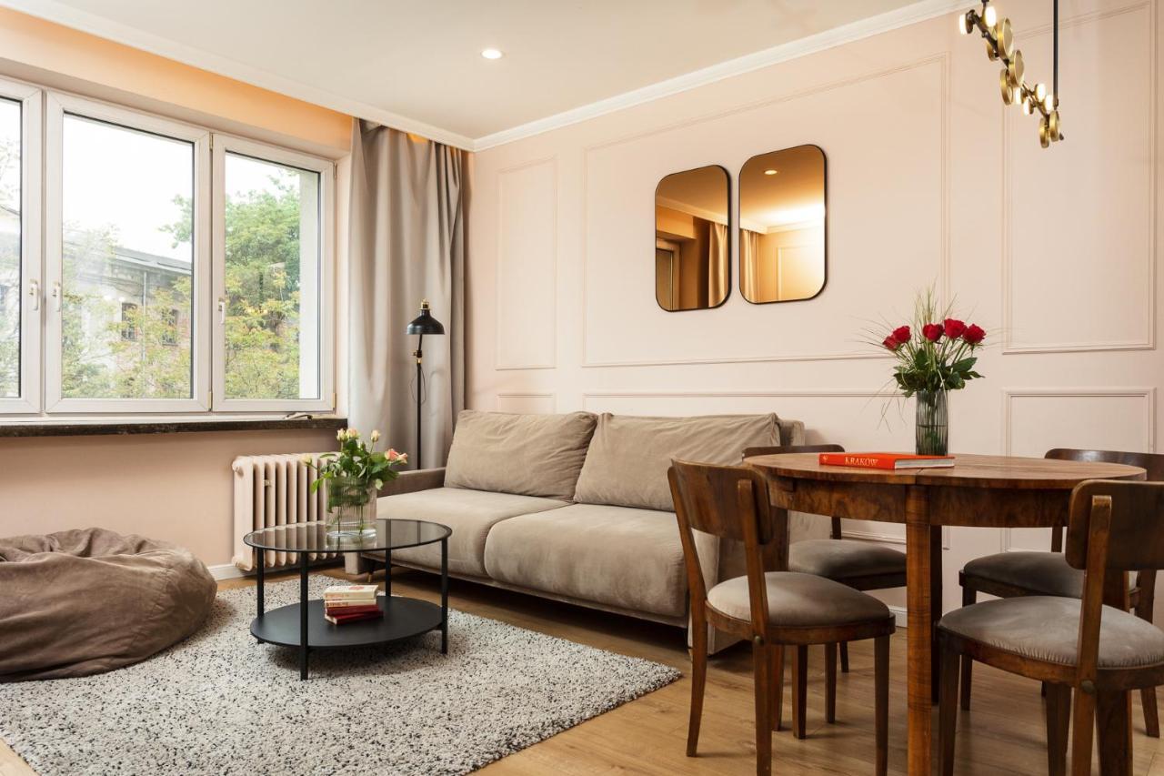 Polka Apartment Красков Екстериор снимка